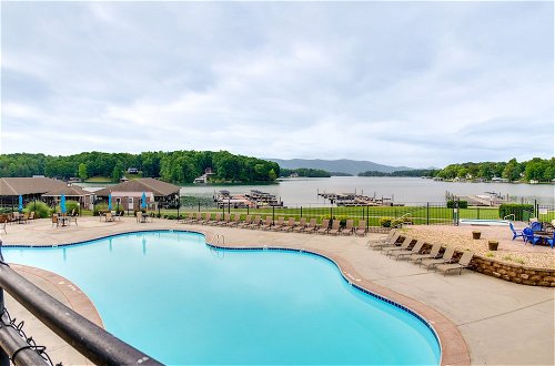 Photo 12 - Resort Condo on Smith Mountain Lake w/ Balcony