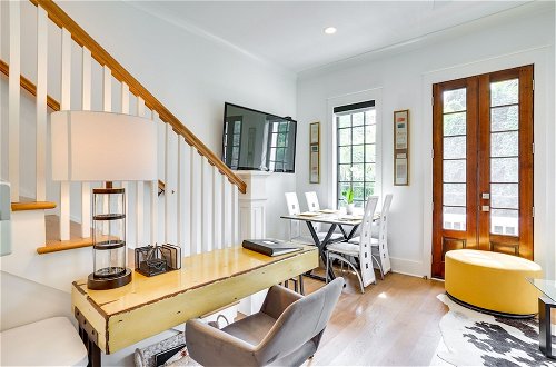 Photo 13 - Lovely Mt Pleasant Townhouse w/ Central Location