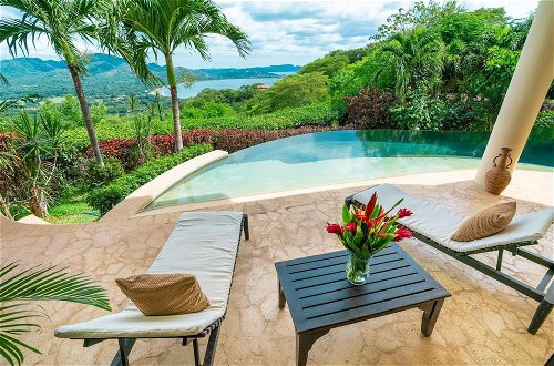 Foto 36 - Hacienda-style Villa With Pool and Sweeping Ocean Views Above Potrero