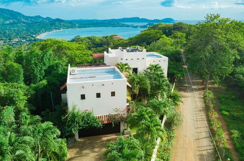 Foto 40 - Hacienda-style Villa With Pool and Sweeping Ocean Views Above Potrero