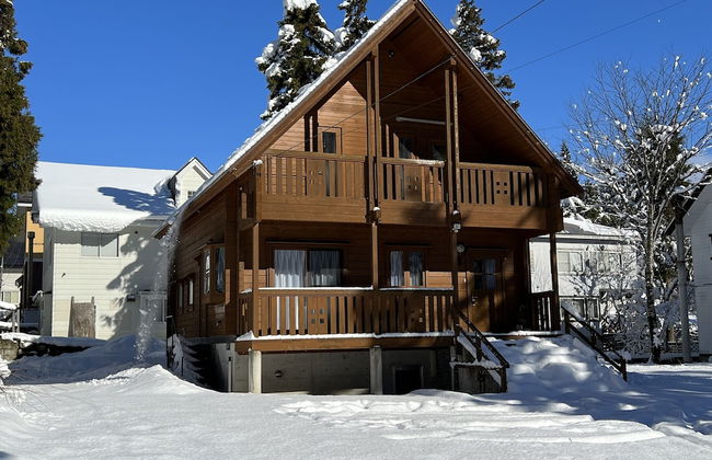 Swiss Chalet Hakuba - Photo 1
