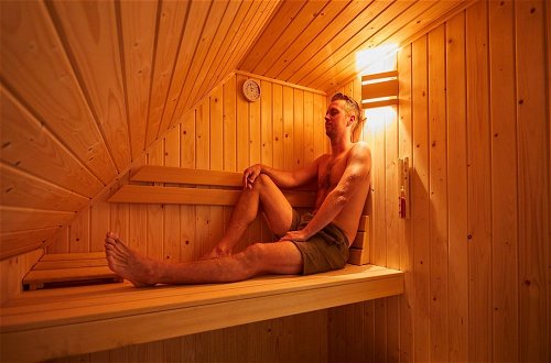 Foto 6 - Child-friendly Villa With a Sauna in Limburg
