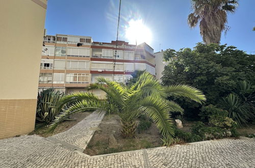 Photo 19 - Caparica's Beach Apartment