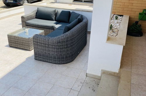 Photo 13 - Beautiful 2-bed Villa in Albufeira