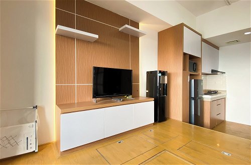 Foto 19 - Nice And Cozy Studio Apartment At Vasanta Innopark