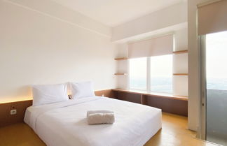 Photo 1 - Nice And Cozy Studio Apartment At Vasanta Innopark