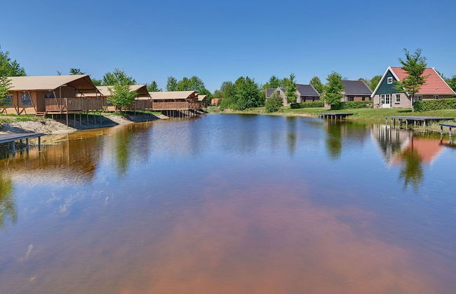 Lovely Tent with Kitchen & Bathroom Located near Pond - Foto 14