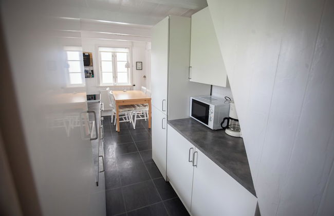 Two Bedroom Vacation Home In The Center Of Tórshavn - Photo 8