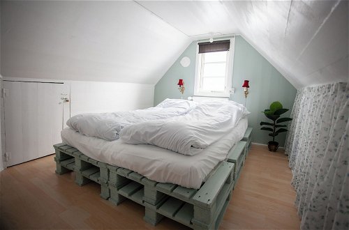 Foto 4 - Two Bedroom Vacation Home In The Center Of Tórshavn