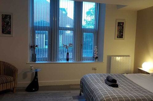 Photo 5 - Charming 1-bed Studio in Preston