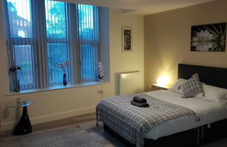 Photo 2 - Charming 1-bed Studio in Preston