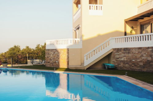 Photo 76 - Villa Cook with pool and sea views