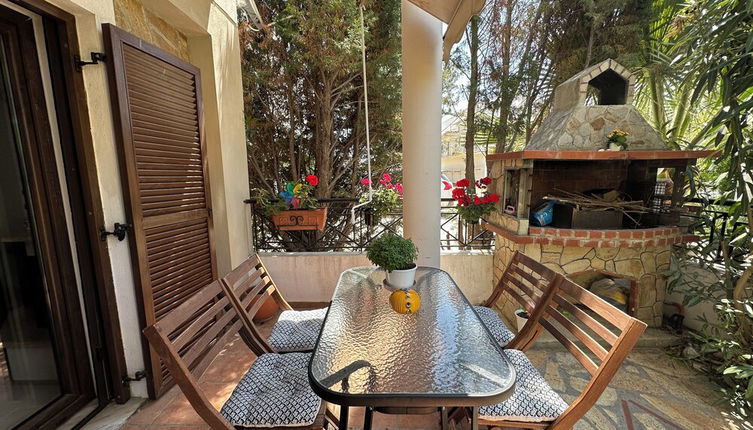 Photo 1 - blue Seashell Apartment - Comfortable Maisonette Just 30m From the Beach in Niki