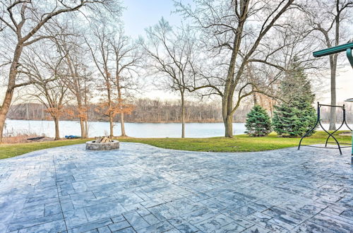 Photo 8 - Lakefront Hartland Cottage w/ Patio & Fire Pits