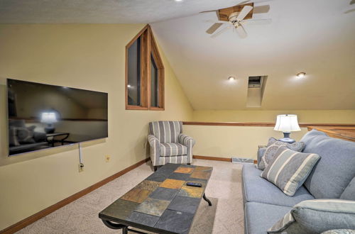 Foto 5 - Spacious Oneida Retreat w/ Game Room