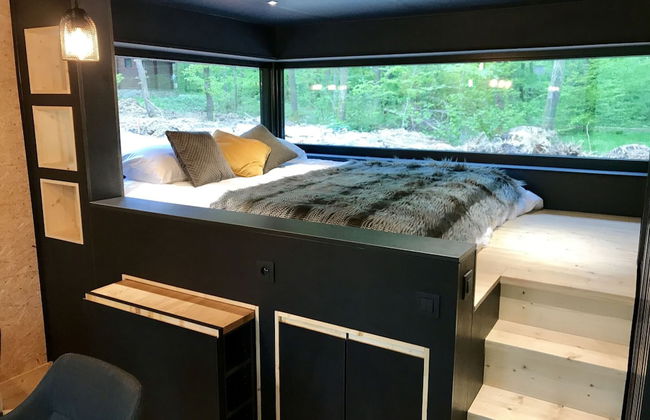 Modern, Wooden Chalet With Wood Burning Stove, in the Forest - Foto 18