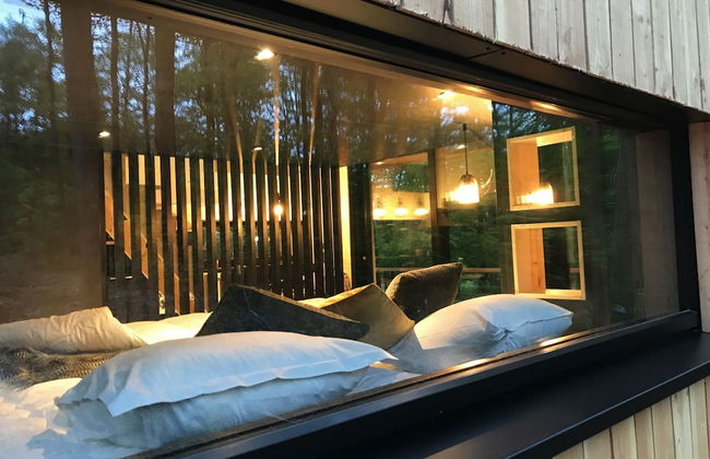 Modern, Wooden Chalet With Wood Burning Stove, in the Forest - Foto 35