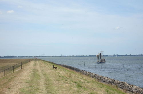 Foto 23 - Detached Holiday Home With Jetty Near Hoorn