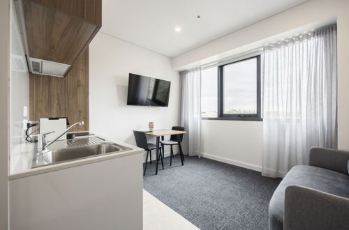 Photo 10 - Durham Serviced Apartments