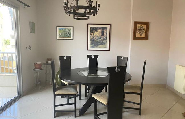 Stunning 2-bed Apartment in Achrafieh Beirut - Foto 6