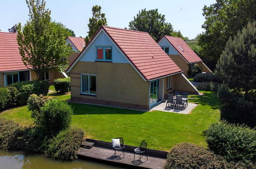 Foto 33 - Detached Holiday Home With Garden Near Hoorn