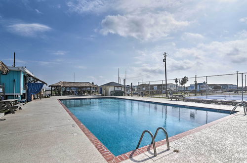 Photo 9 - Galveston Home w/ Pool Access, Walk to Beaches