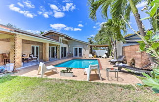 Photo 3 - Sunny Miami Retreat - Pool, Patio & Gas Grill