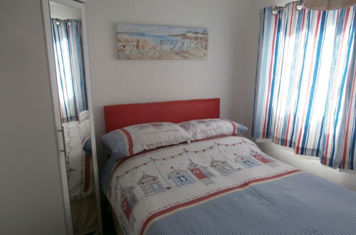 Photo 3 - Captivating 2-bed Chalet in Mablethorpe