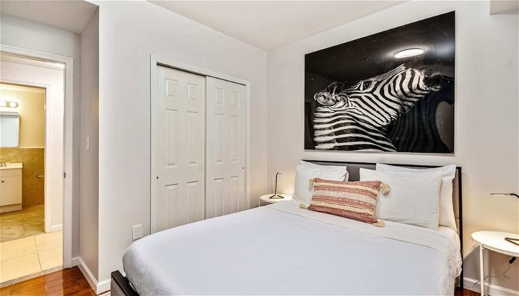 Photo 1 - Forget the Hotel and Stay in Style in a 2bd Apt