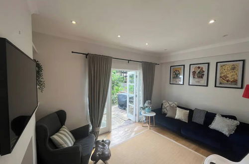 Photo 6 - Beautiful 1BD Flat With Garden - Kentish Town