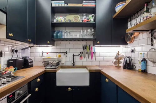 Photo 6 - Vibrant & Stylish 2BD Flat - Notting Hill