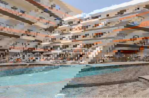 Foto 72 - YAMAS Urban Living Zakaki Pool Penthouses