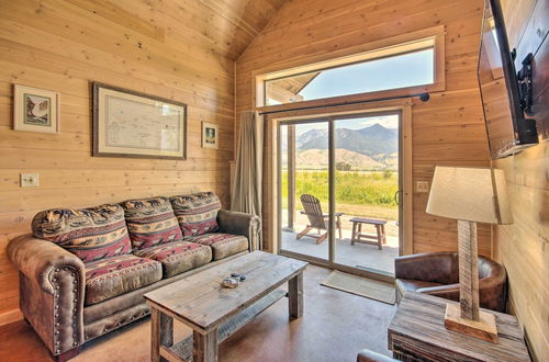 Photo 23 - Dreamy Mountain-view Cabin Near Yellowstone