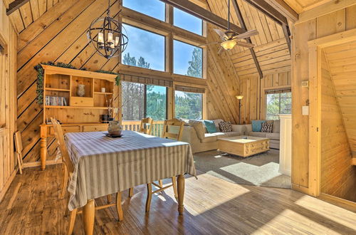 Photo 30 - Pet-friendly Duck Creek Village Cabin w/ Fire Pit