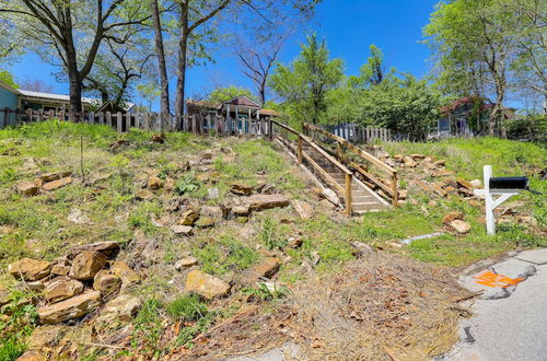 Photo 6 - Fayetteville Retreat w/ Yard - Walk to Campus