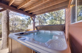 Photo 1 - Lovely Colorado Springs Home: Mtn Views & Hot Tub