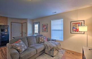 Photo 3 - Cozy Cedar Rapids Pad - 2 Blocks to Mercy Care