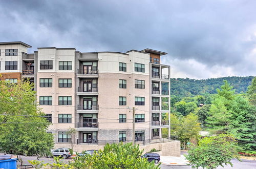 Photo 28 - Downtown Asheville Condo w/ Patio + Free Parking