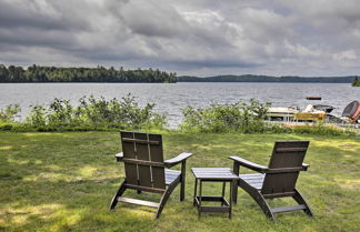 Foto 2 - Waterfront Star Lake Cabin, Boat Dock On-site