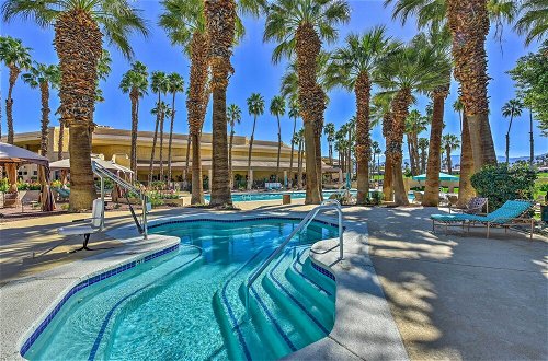 Foto 31 - Luxury Remodeled Palm Desert Resort Condo