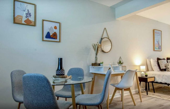 Centrally Located Studio Near Downtown - Foto 13