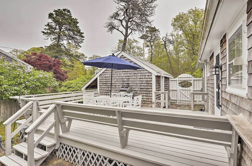 Photo 15 - Spacious Getaway W/deck - Walk to Nantucket Sound