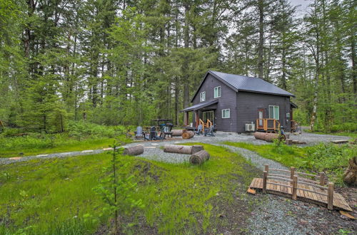 Photo 31 - Modern Hideaway: Fire Pit, 5 Mi to Mt Rainier