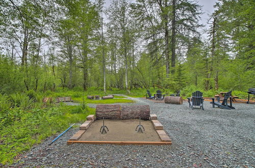 Photo 28 - Modern Hideaway: Fire Pit, 5 Mi to Mt Rainier