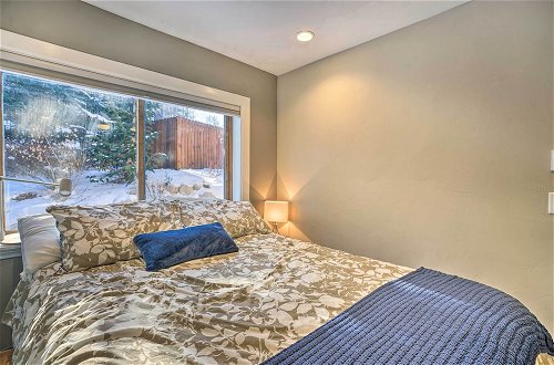 Photo 3 - Ski-in/out Snowmass Condo w/ Community Hot Tub