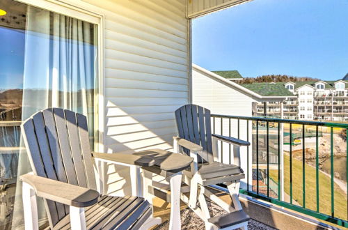 Photo 33 - Scenic Family Condo w/ Game Room & Boat Dock