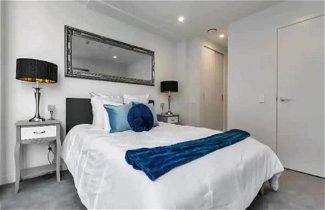 Foto 3 - Stylish 1 Bedroom With Office Area Plus Parking