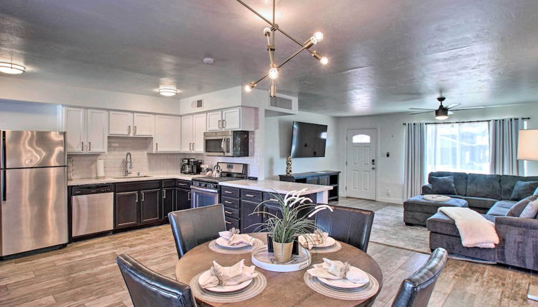 Photo 1 - Stylish Scottsdale Oasis Close to Old Town