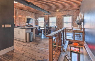 Photo 3 - Upscale Loft in the Heart of Dtwn Springfield