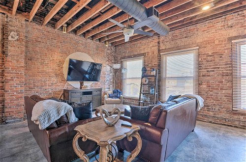 Photo 10 - Upscale Loft in the Heart of Dtwn Springfield